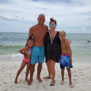 Meet your Posher, Samara